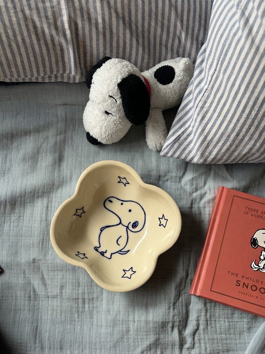 Snoopy snacking bowl