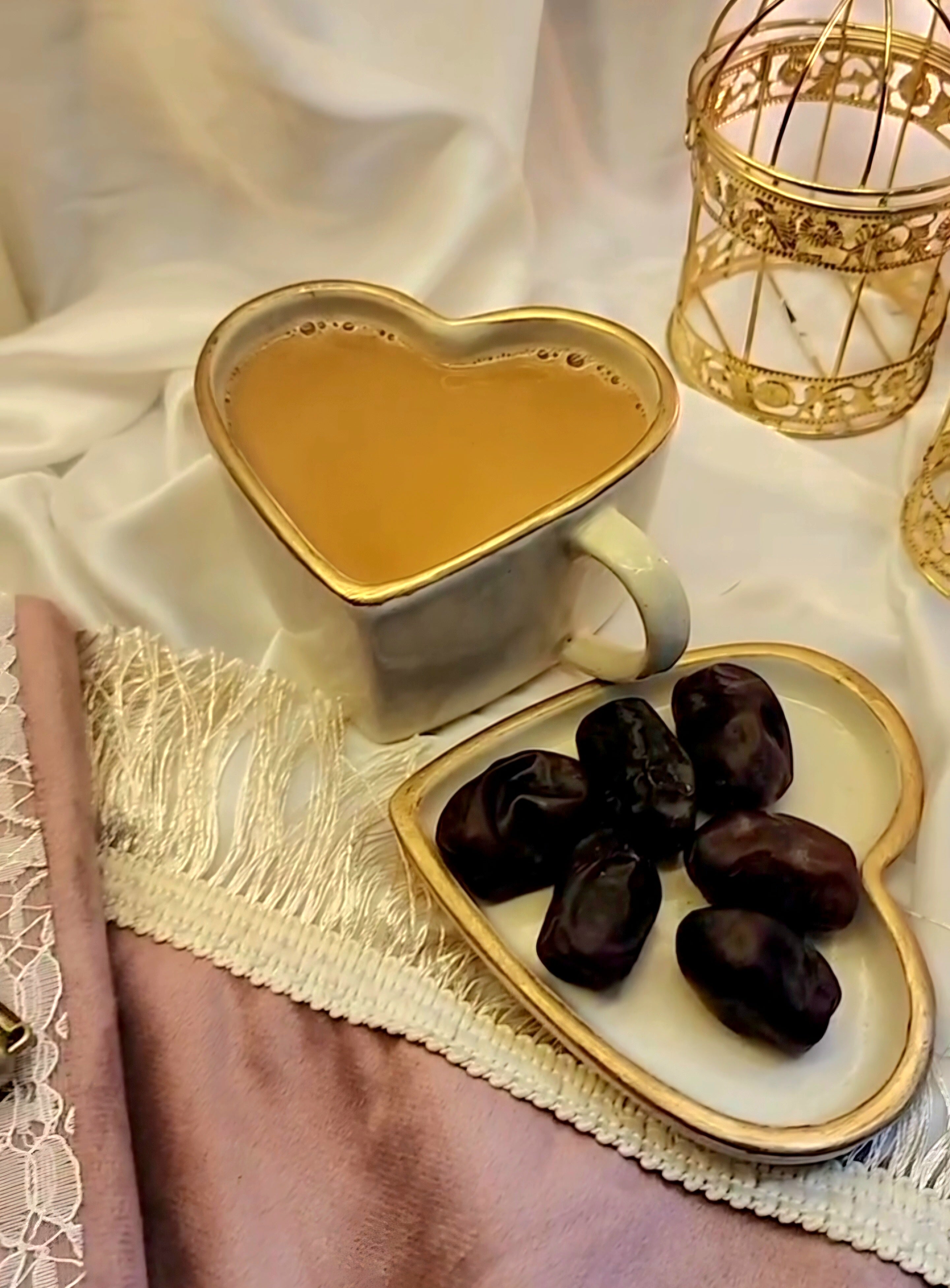 Vintage Gold trinket